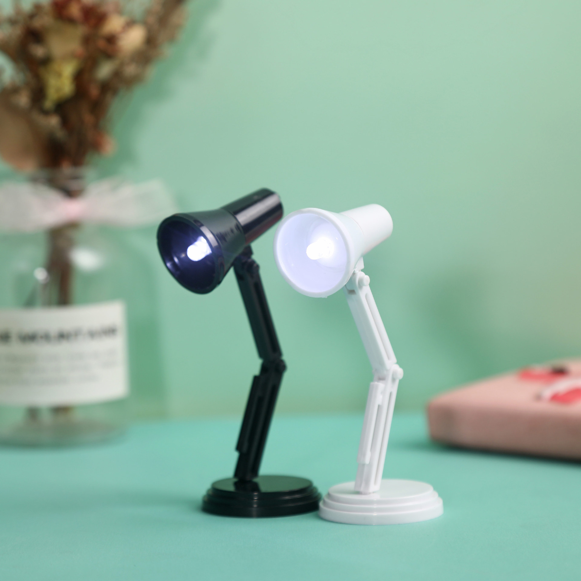 Mini lámpara de escritorio LED - Bookmark Magnetic Clip reseña y precio