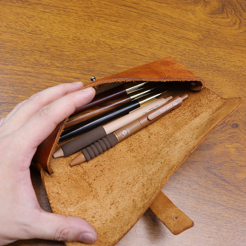 Estuche para lápices tipo bill - Tan Stationery & Office Supply reseña y precio